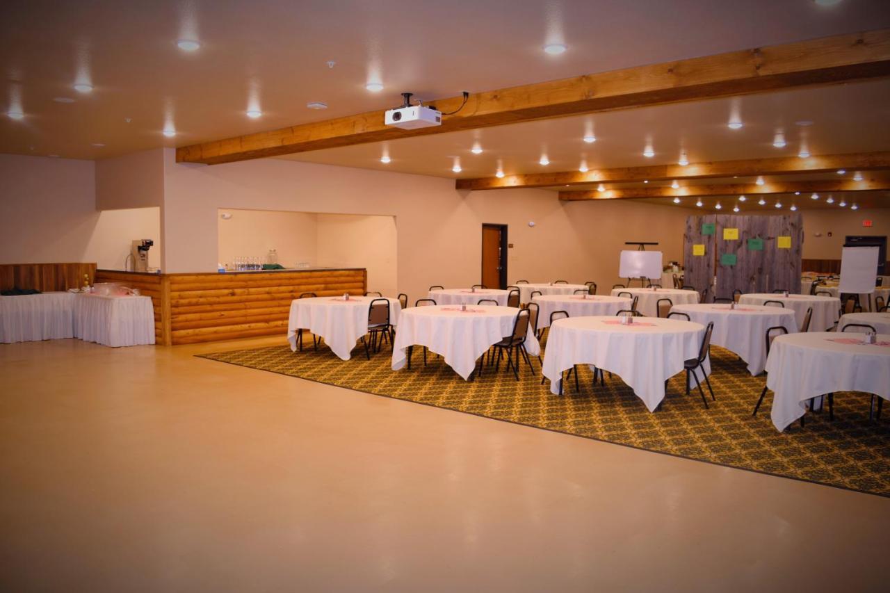 Newcastle Lodge & Convention Center Zewnętrze zdjęcie